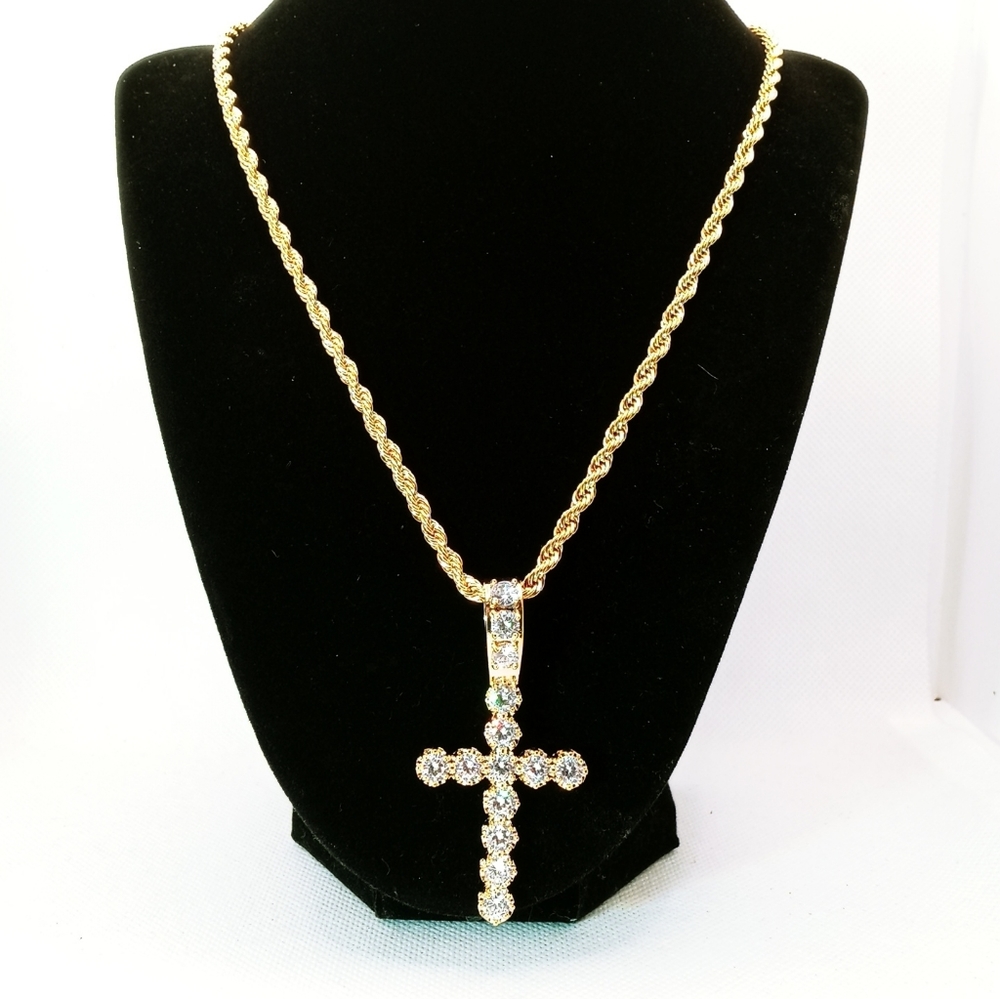 18kt gold filled rope with iced cross pendant